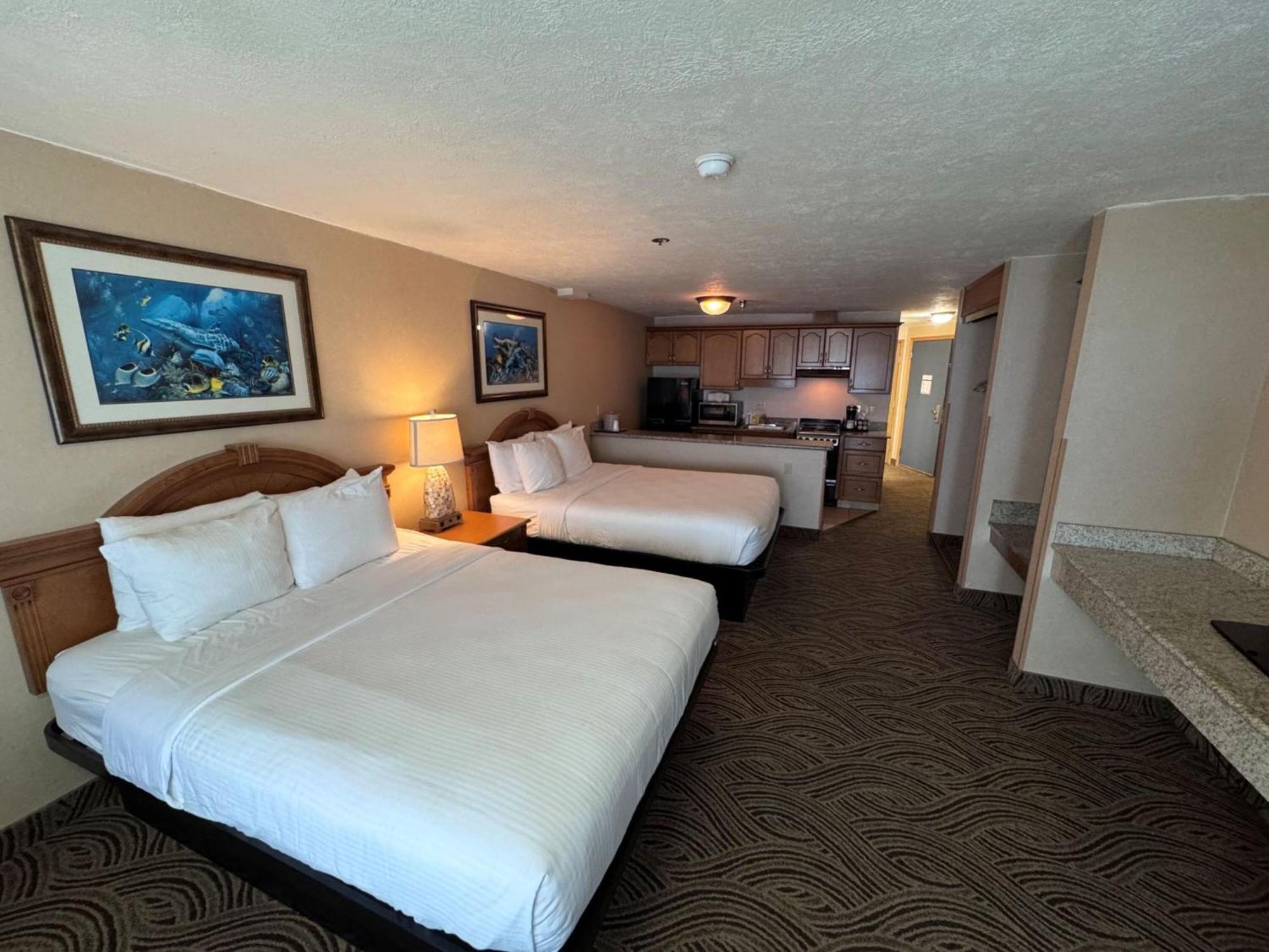 Promenade Inn & Suites Oceanfront Seaside Exterior foto