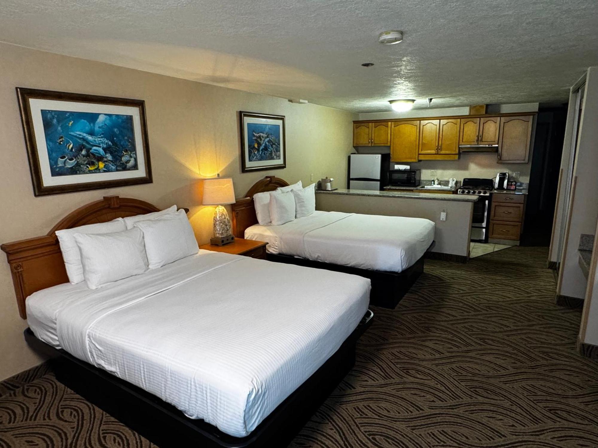 Promenade Inn & Suites Oceanfront Seaside Exterior foto